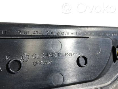 Rear door sill trim (inner)