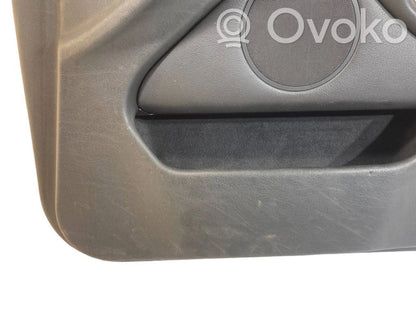 Отделка передней двери