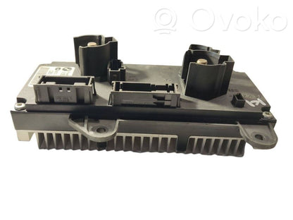 Barošanas vadības bloks