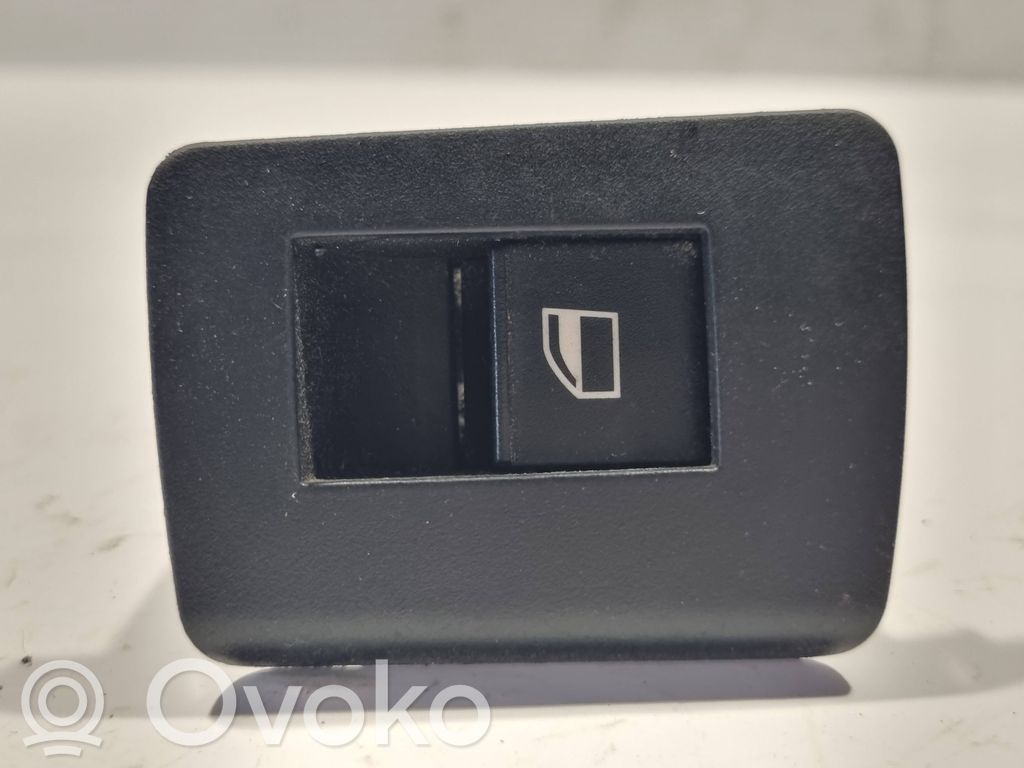 Elektrisko logu slēdzis