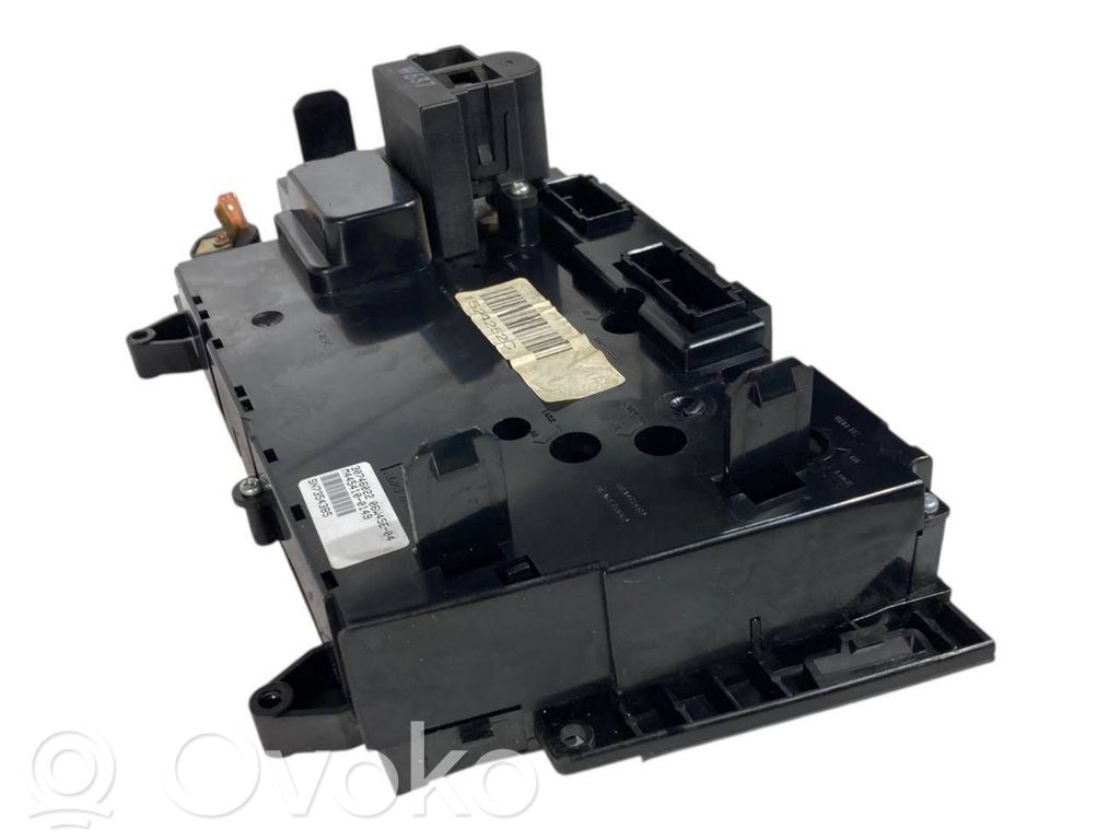 Gaisa kondicioniera / klimata kontroles / salona apsildes vadības bloks (salonā)