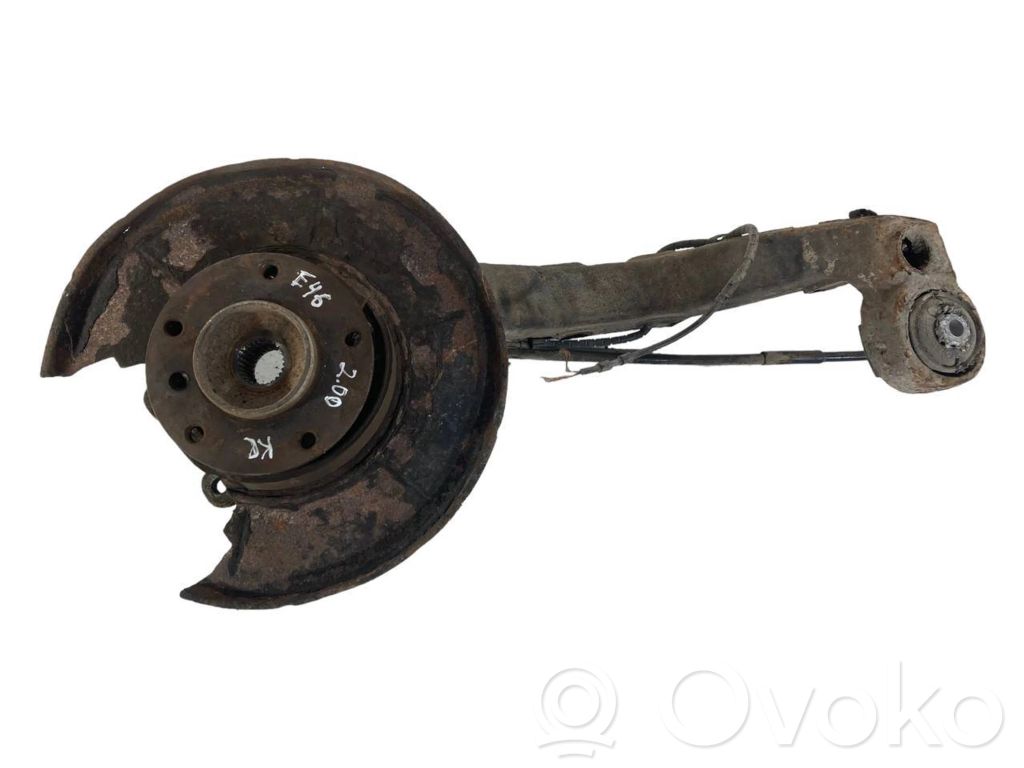 Aizmugurē riteņa rumbas vārpstas šarnīrs (stupica, capfa)