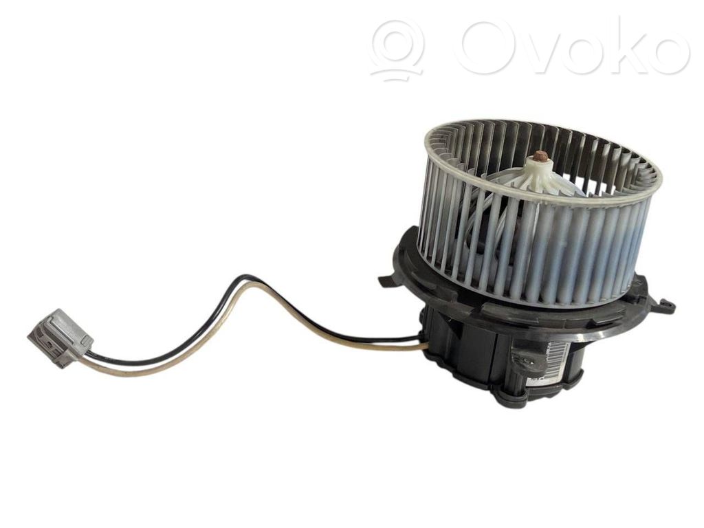 Mazā radiatora ventilators