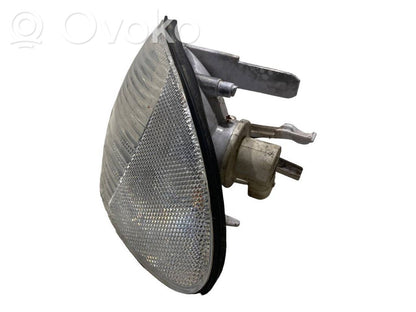 Priekšējais pagrieziena lukturis