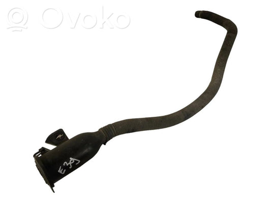 Logu šķidruma tvertne