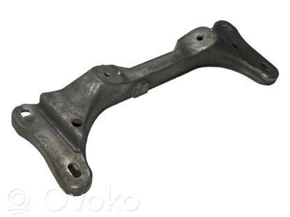 Кронштейн крепления трансмиссии