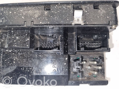 Elektrisko logu slēdzis