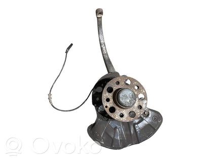 Priekšējā riteņa rumbas vārpstas šarnīrs (stupica, capfa)