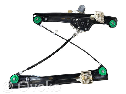 Priekšpusē elektriskā loga pacelšanas mehānisma komplekts