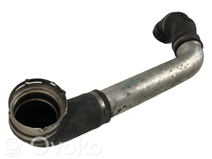 Interkūlera šļūtene (-es) / caurule (-es)