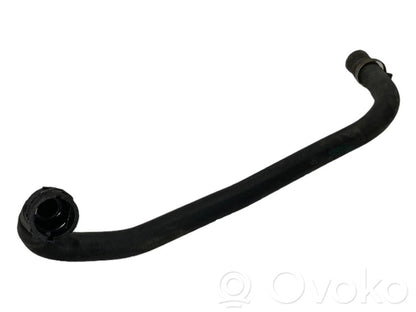 Caurulīte (-es) / šļūtene (-es)