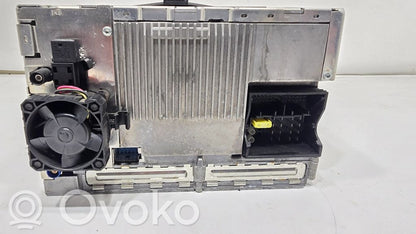 Radio / CD/DVD player / navigation