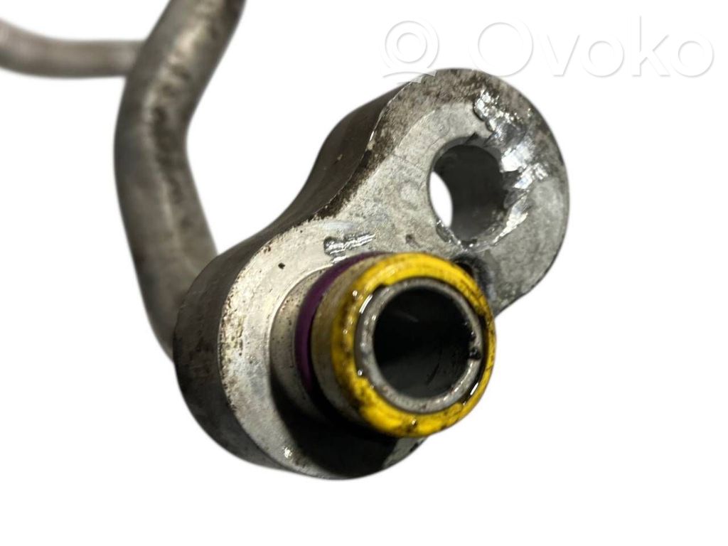 Air conditioner pipe(s) / hose(s)