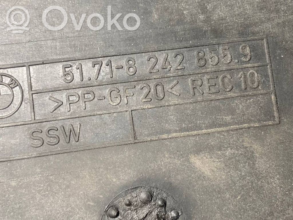 Dzinēja apakšas aizsargs