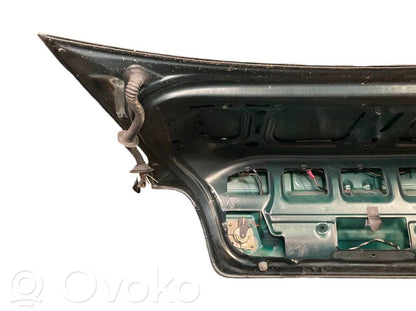 Aizmugurējais pārsegs (bagāžnieks)