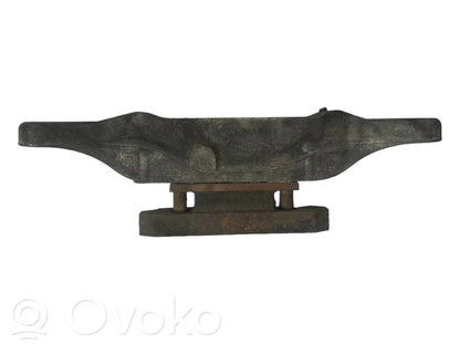 Pārnesumkārbas stiprinājuma kronšteins