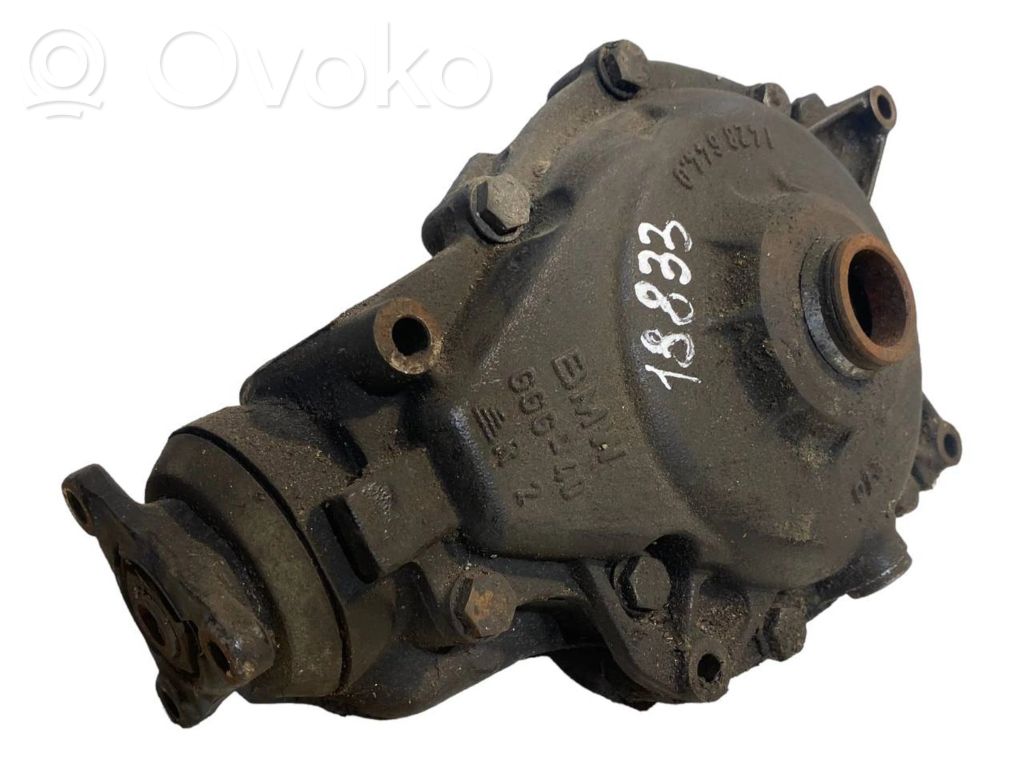 Priekšējais reduktors