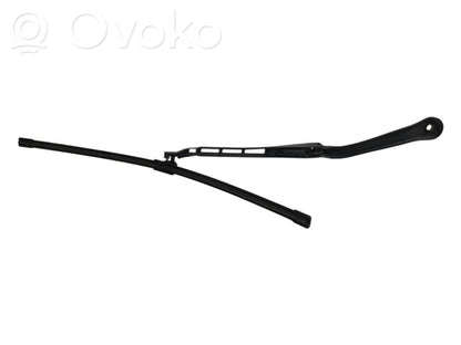 Windshield wiper arm