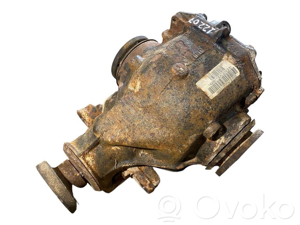 Aizmugurējais reduktors