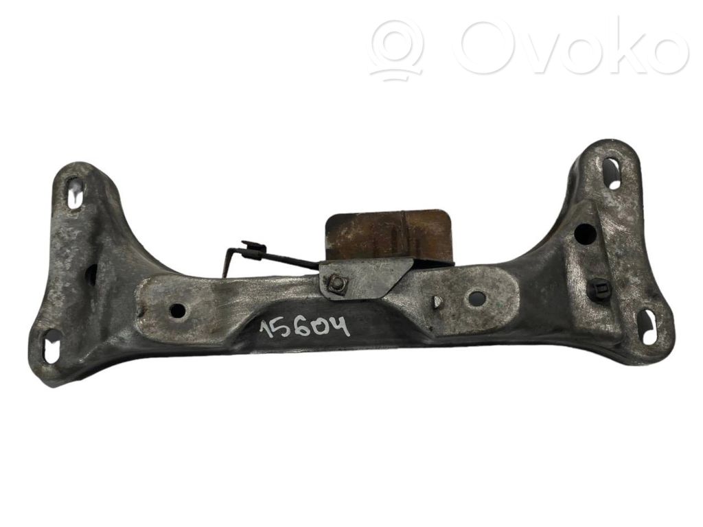 Transmission mounting bracket
