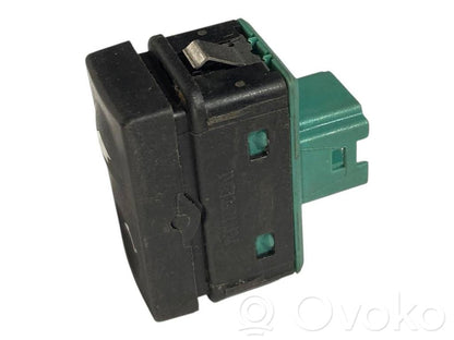 Elektrisko logu slēdzis