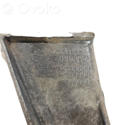 Engine mounting bracket