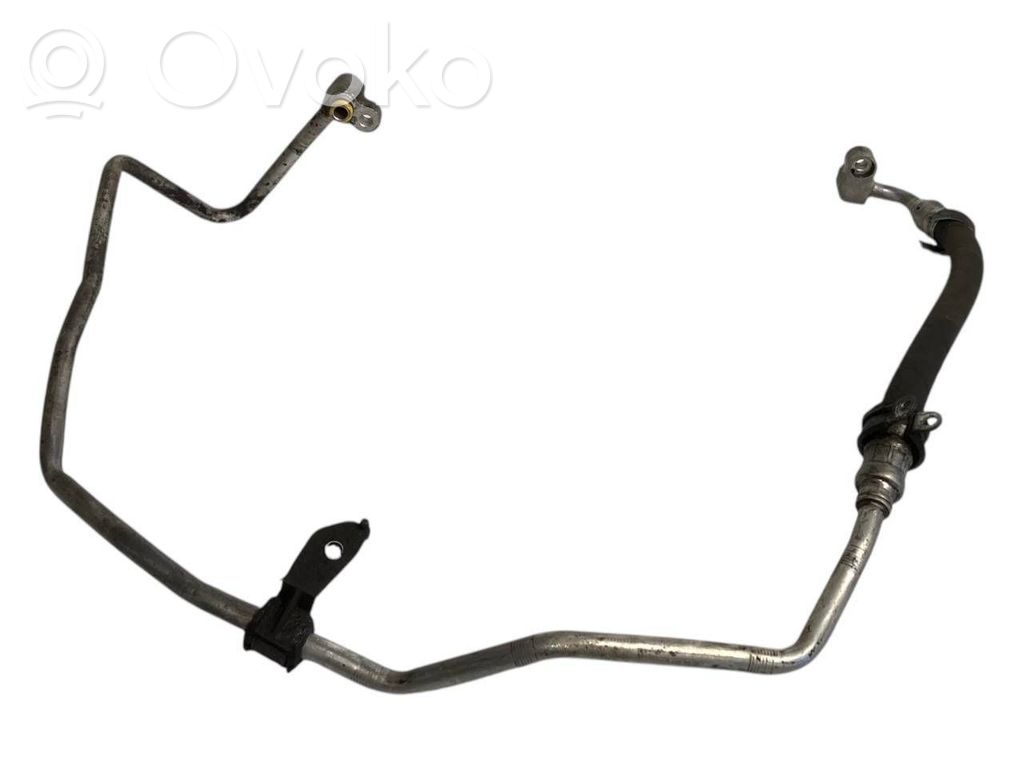 Air conditioner pipe(s) / hose(s)