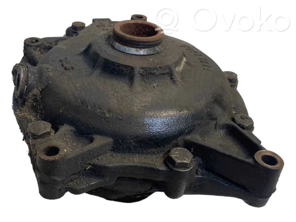 Priekšējais reduktors