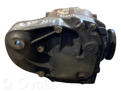 Aizmugurējais reduktors