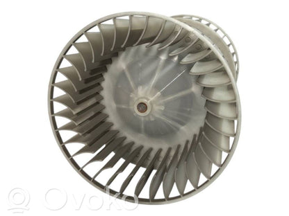 Mazā radiatora ventilators