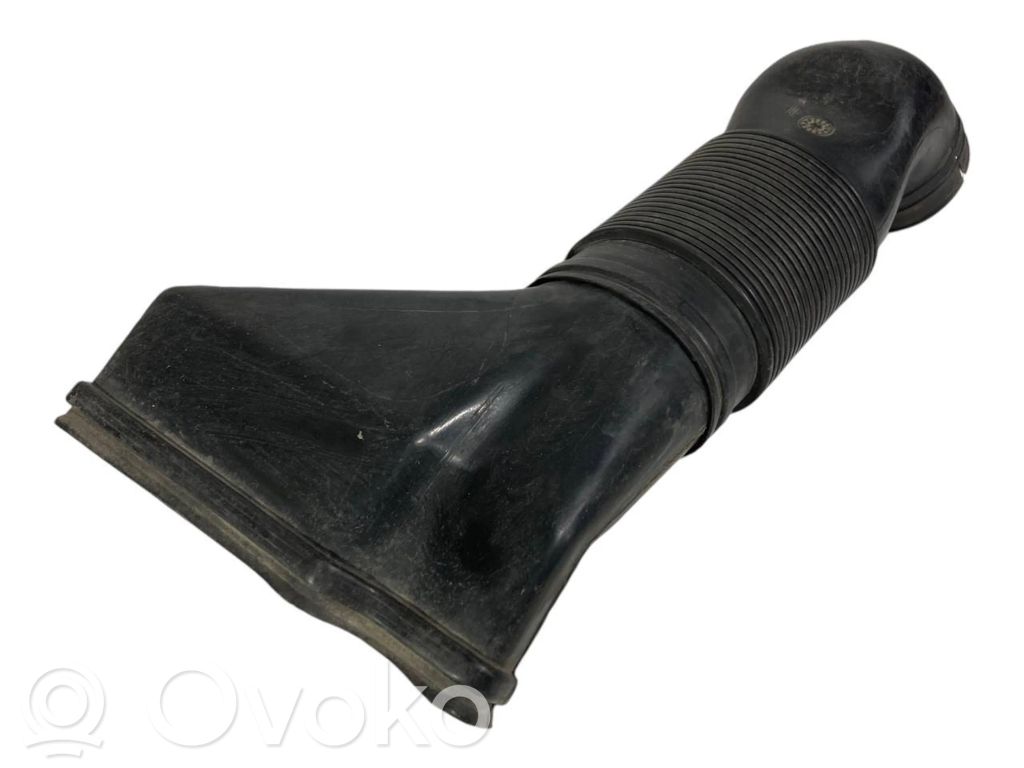 Air intake duct details