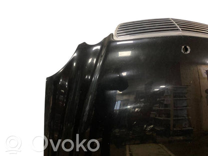 Dzinēja pārsegs (vāks)