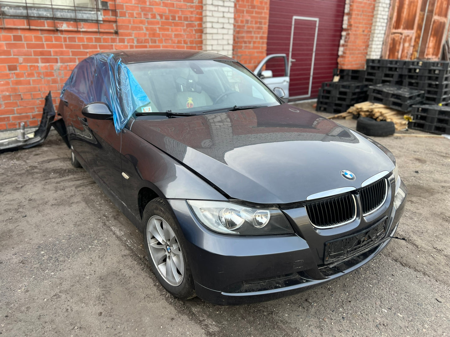 BMW 318 2006.g
