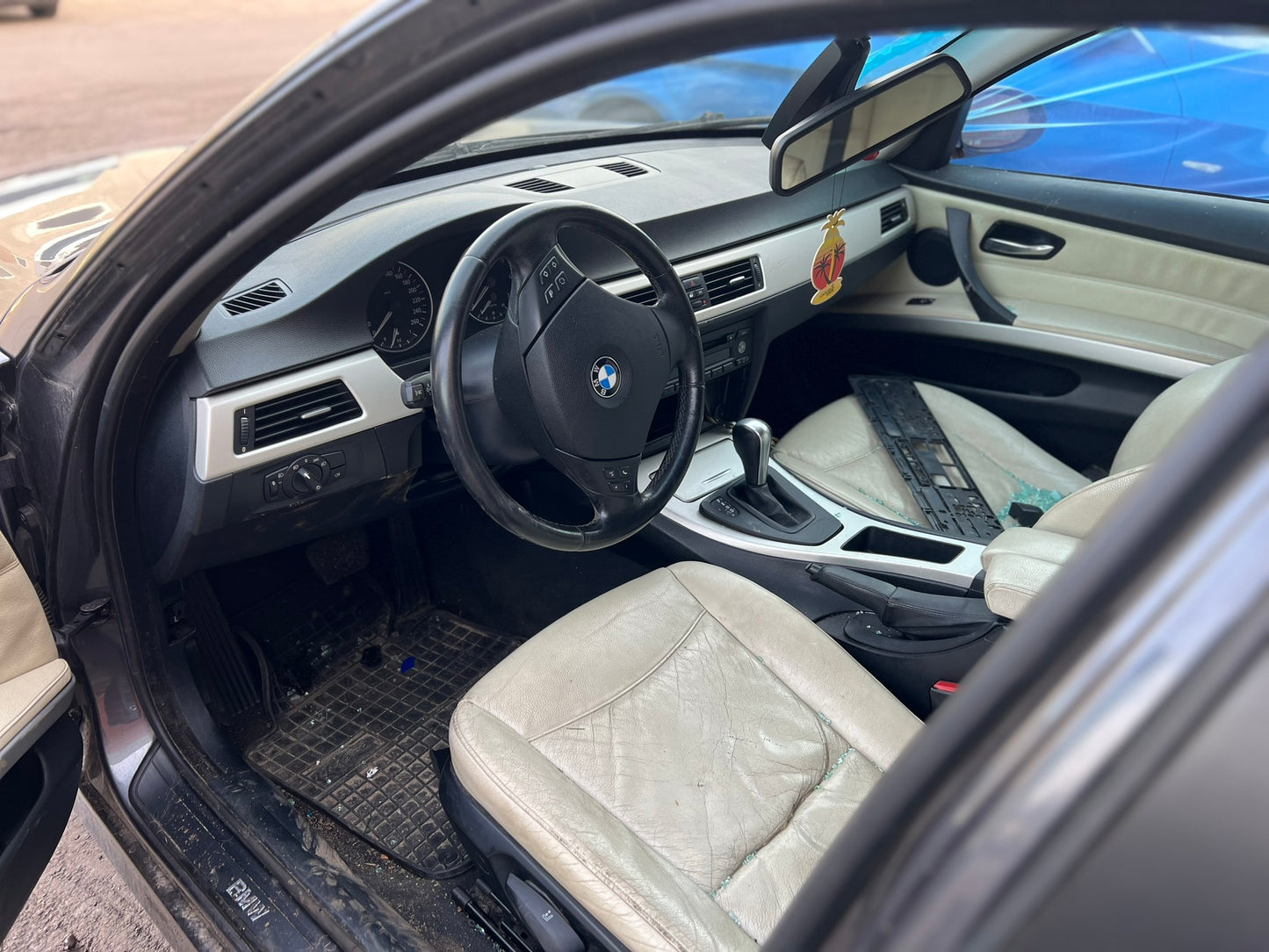 BMW 318 2006.g