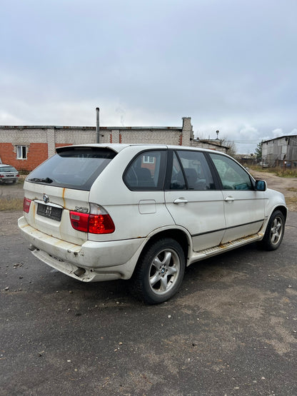 BMW X5 2003.G. REZEVES DAĻAS