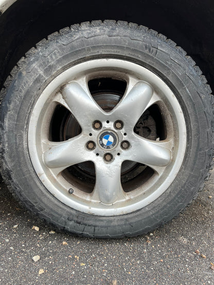 BMW X5 2003.G. REZEVES DAĻAS