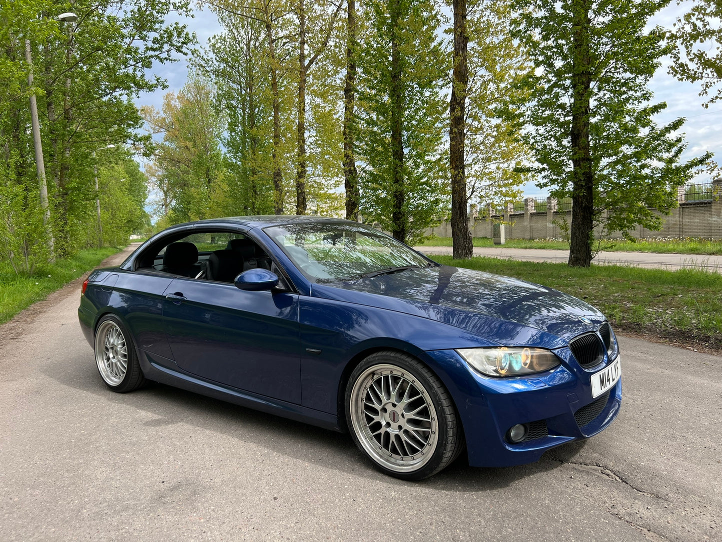 BMW 320 2007.G E93