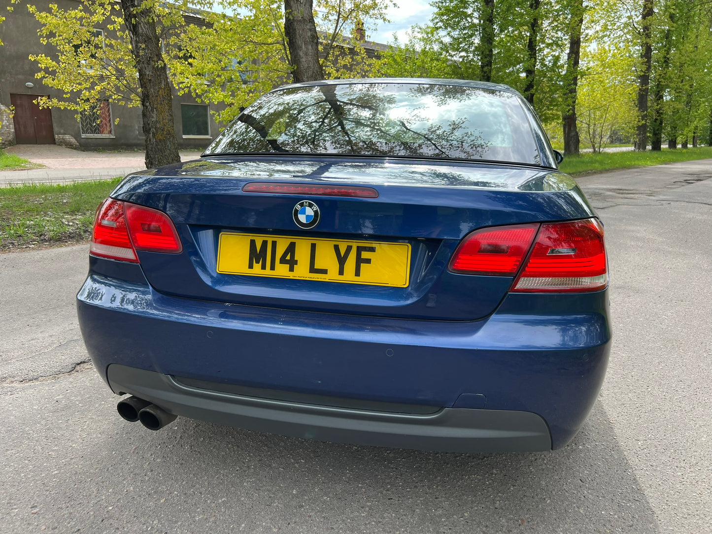 BMW 320 2007.G E93