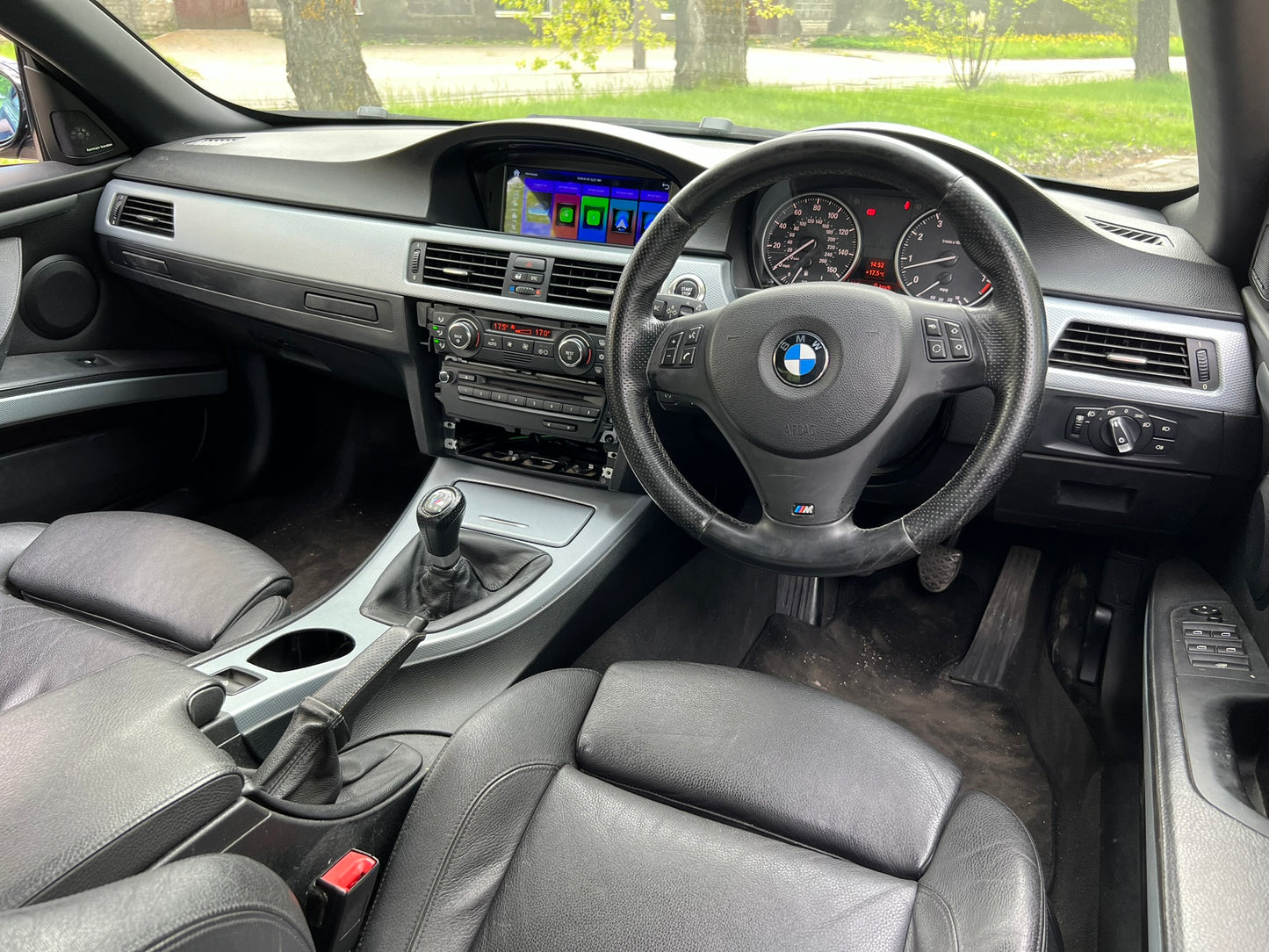 BMW 320 2007.G E93