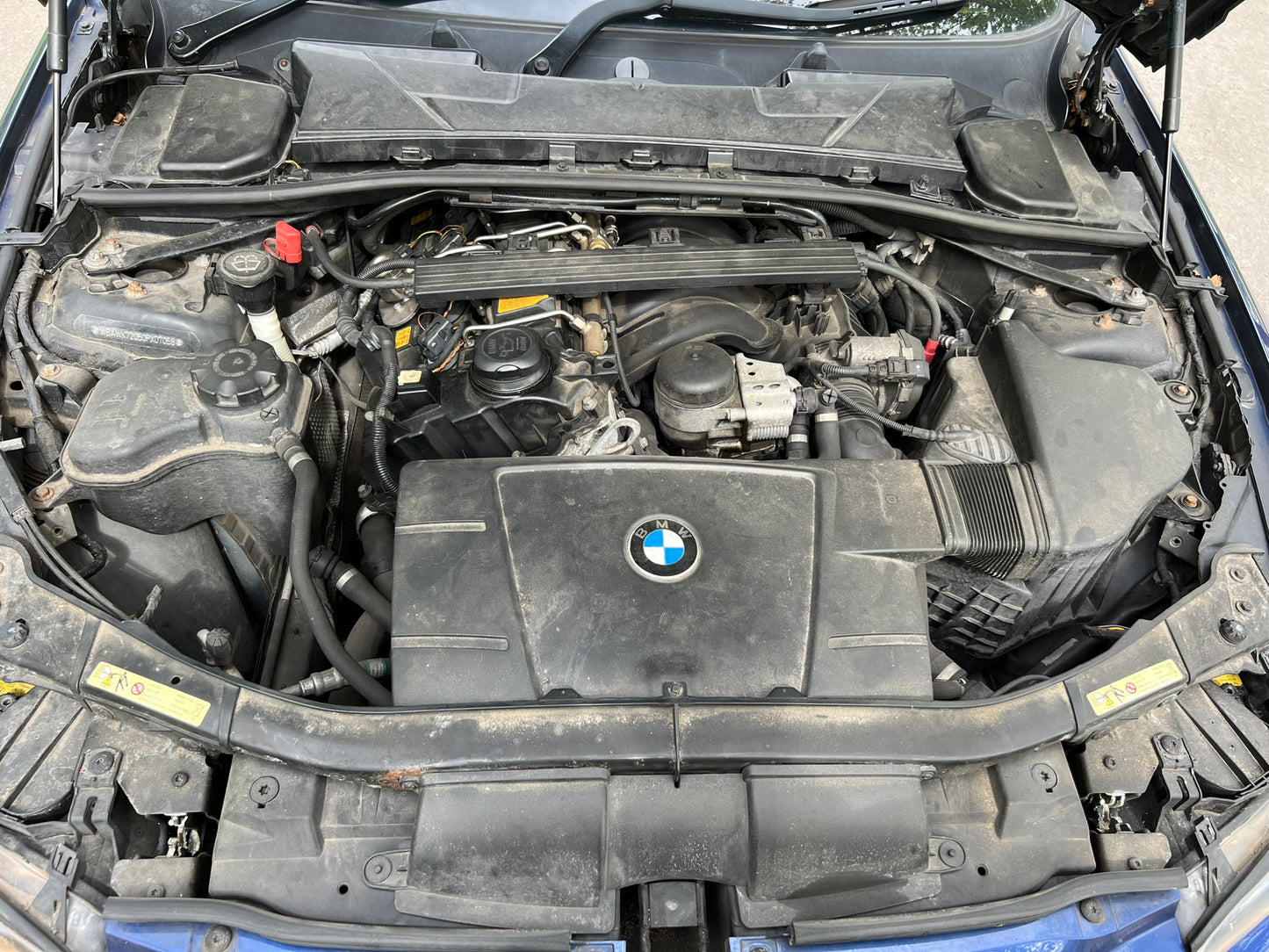 BMW 320 2007.G E93