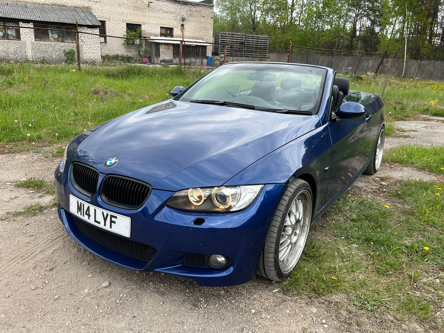BMW 320 2007.G E93