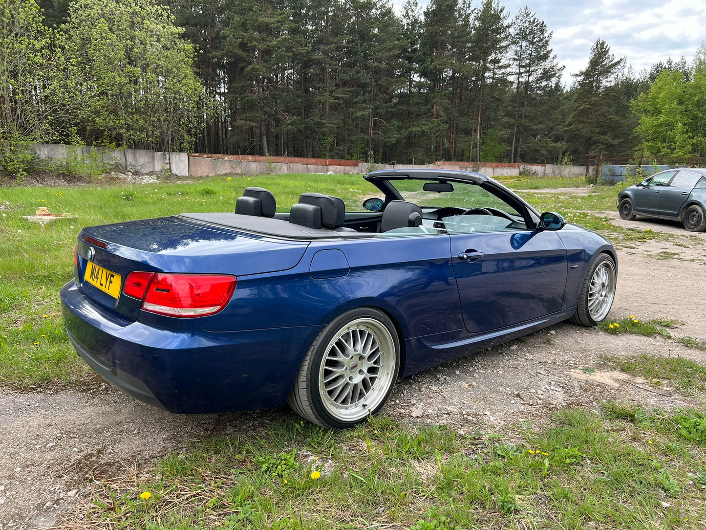 BMW 320 2007.G E93