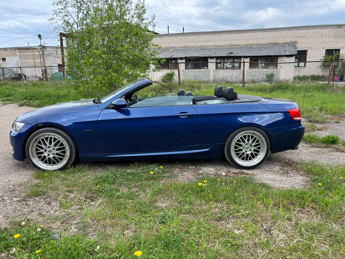 BMW 320 2007.G E93