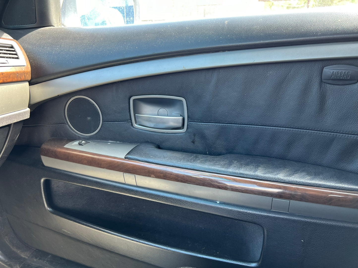 BMW 740 2003.G