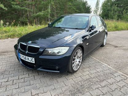 BMW 320d 2008.g.