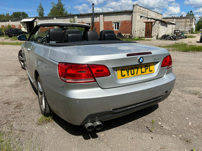 BMW 320 2008.G. E93