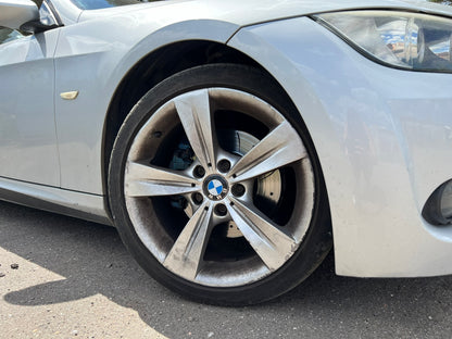 BMW 320 2008.G. E93