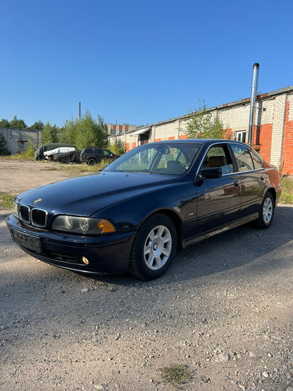 BMW 525i 2001.G.