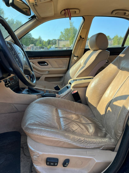 BMW 525i 2001.G.