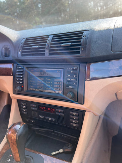 BMW 525i 2001.G.